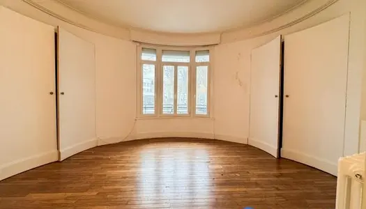 Appartement 2 pièces 55 m² 