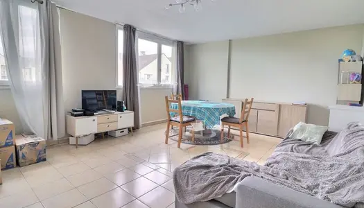 Appartement 4 pièces 83 m² 