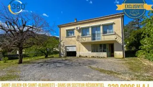 Maison R+1 de 91m2 environ sur 1386m2 de terrain dans un qua