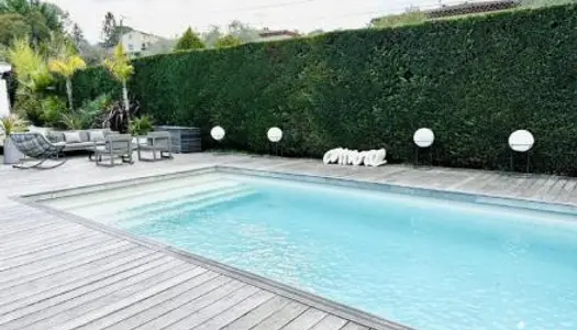 Maison 6 pièces 157 m²