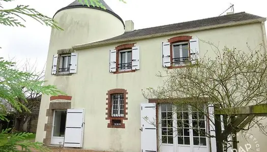 Maison 6 pièces 240 m² 