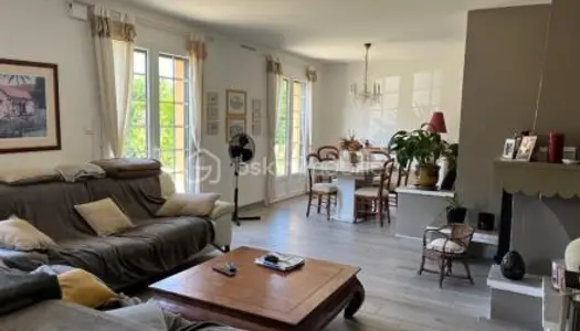 Maison 7 pièces 135 m²