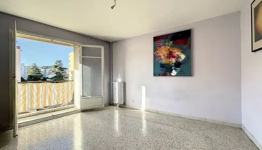 Vente Appartement 59 m² à Nice 185 000 €