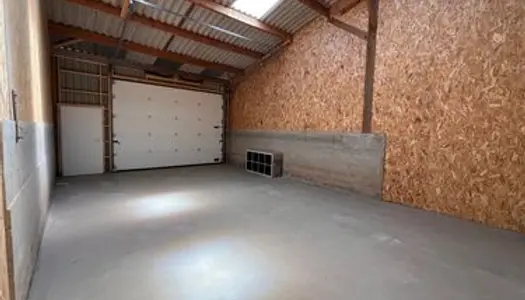 A louer Box de stockage - 53 m² 