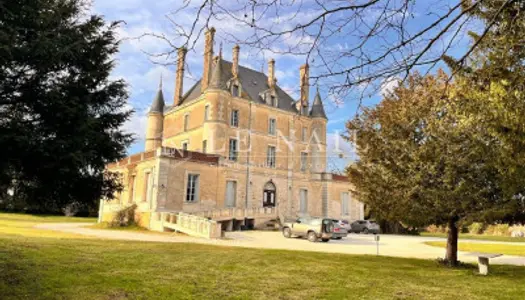 Château 16 pièces 843 m²