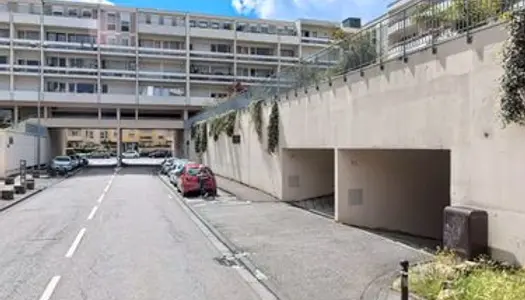 Place de parking - Metz Pontiffroy 