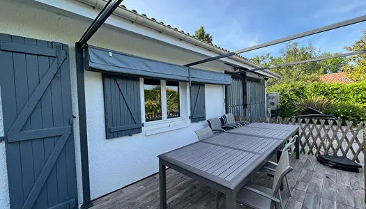 A VENDRE - Maison - 4 chambres - piscine - garage - veranda 