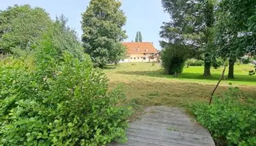 Propriété 8 pièces 180 m² 