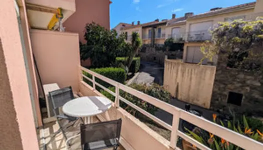 APPARTEMENT BORD DE MER, BALCON ET PARKING