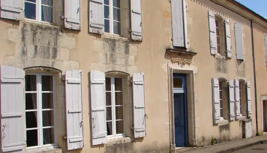Dpt Gironde (33), viager à vendre proche de SAINT ANDRE DE CUBZAC maison P9 