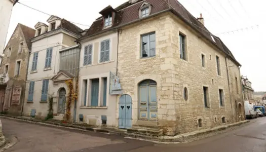 Maison 14 pièces 450 m²