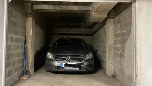 Parking - Garage Vente Saint-Maur-des-Fossés   32000€