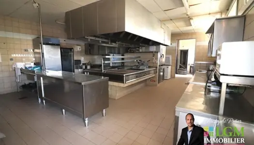 Vaucluse - Murs à Vendre - 2 000 m² 