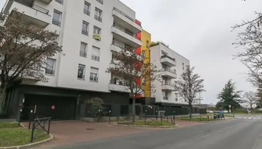 Appartement cergy 3 pièce(s) 62 m2 