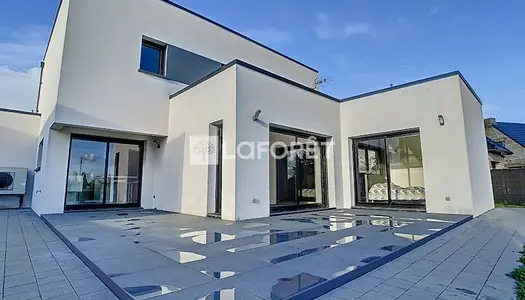 Villa 5 pièces 156 m²