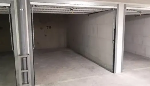 Box (garage) sécurisé proche Domont
