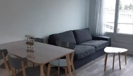 Appartement complet meublé 