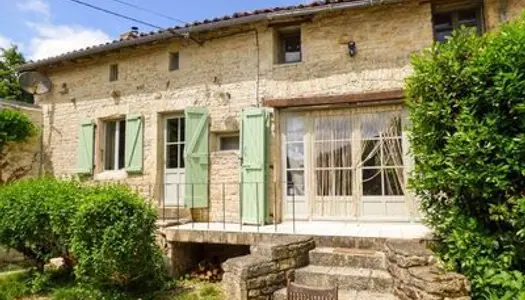 Maison - Villa Vente Sauzé-Vaussais 5p 129m² 168500€