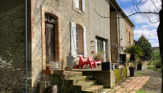 Dans un lieu calme sans vis à vis