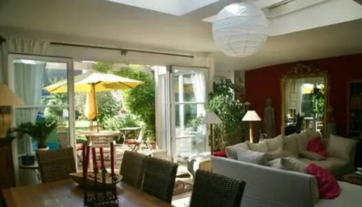 Loue maison meublée 125m² - 4 ch avec jardin Nantes quartier Sainte Anne 