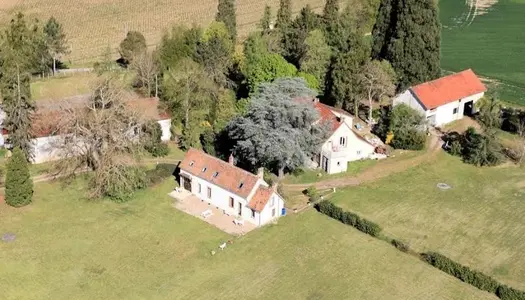 Manoir 800 m² 