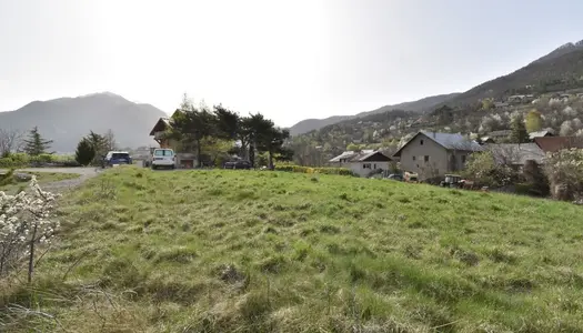 Dpt Hautes Alpes (05), à vendre RISOUL terrain 