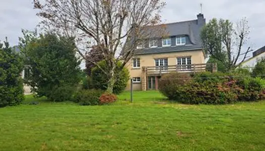 Maison 8 pièces 140 m² 