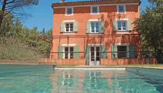 Proche Brignoles, Bastide 150m² avec piscine 