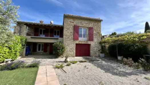 Maison au coeur du Barroux 