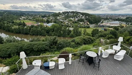 Maison 10 pièces 347 m² 