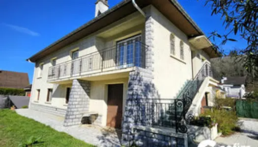 Exclusivité, Maison familiale avec 6 chambres à Jurançon.