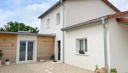 Maison 6 pièces 184 m² 