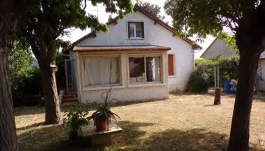 Propriété 7 pièces 100 m²