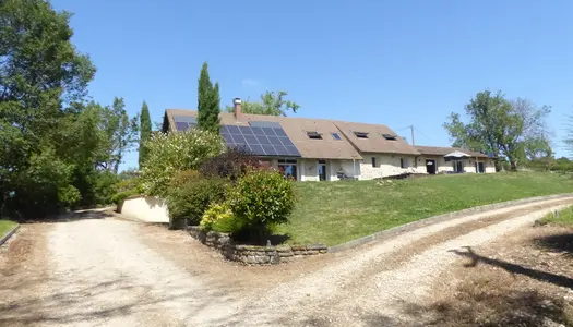 Dpt Saône et Loire (71), à vendre GOURDON maison P7 de 299 m² - Terrain de 2 487,00 m² 
