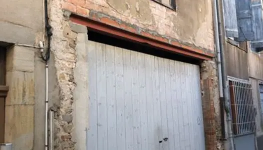 Parking - Garage Vente Carcassonne  70m² 30000€