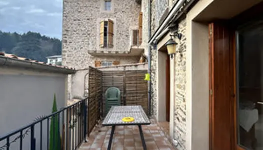 En Cévennes, Maison de village avec terrasse, à vendre