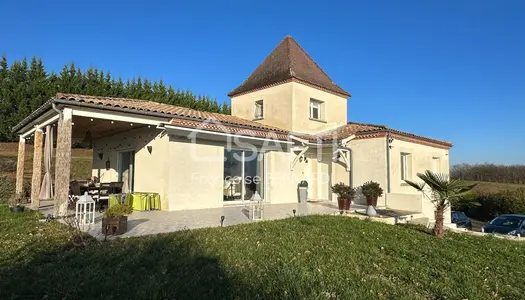 Belle villa avec pigeonnier