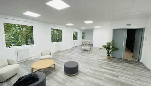 Bureaux - A LOUER - 1 748 m² divisibles à partir de 29 m² 