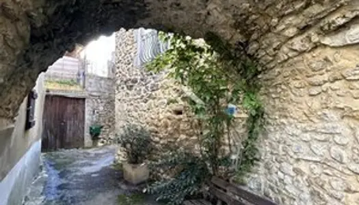 Maison de village 4 pièces vendue louée Saint-Denis