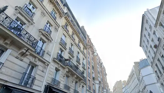 À Paris 18, appartement de 25m2 à acheter 115000 € 