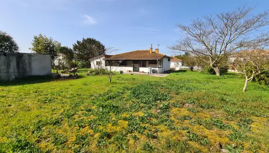 Maison à rénover sur 1036m² de terrain