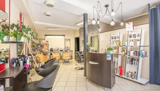 Salon de coiffure mixte, excellent emplacement