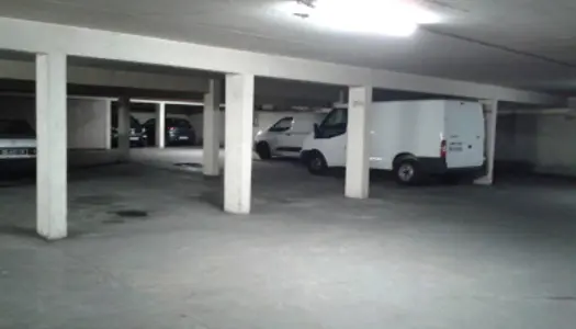 Parking 12 m²