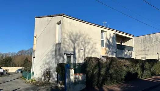 Vente Immeuble 429 m² à Saint Agnant 483 000 €