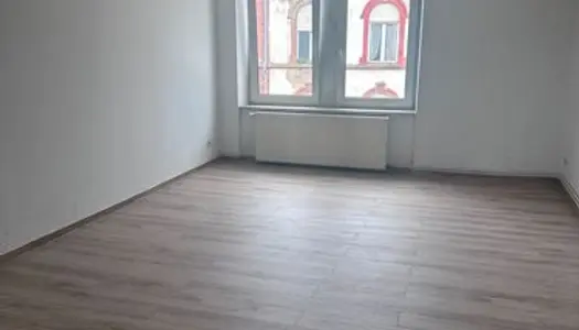 Appartement F4 a loué