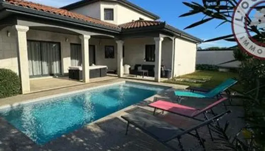 Villa 5 pièces 157 m²