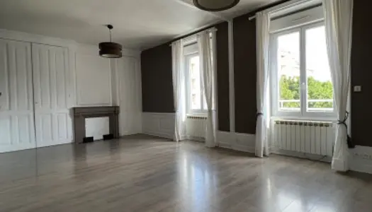 Appartement 3 pièces 73 m² 