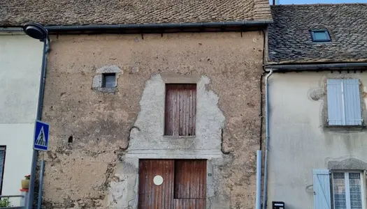 Grange avec jolie potentiel ; permis de construire