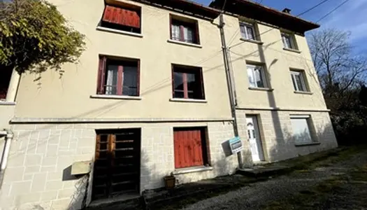 Maison 12 pièces 196 m²