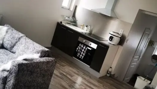 Appartement F2 sur cravanche avec extérieur